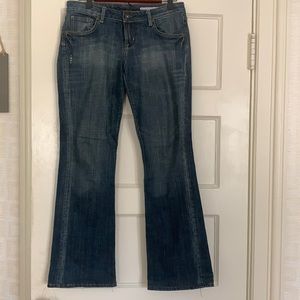 Women’s bootcut jeans